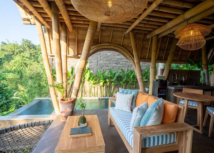 Mahajiva Badung (Bali)